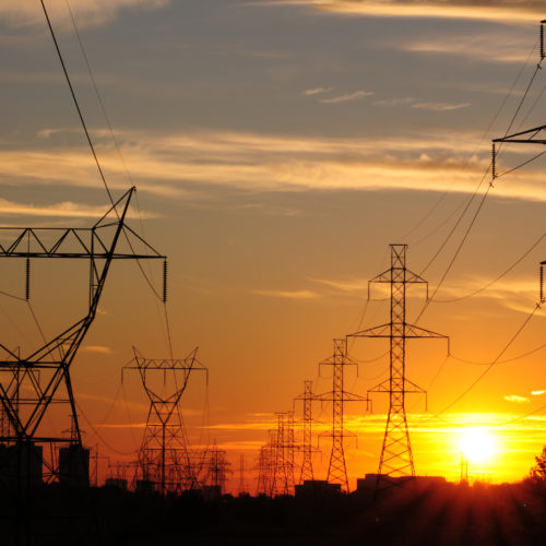 Contribuição para fundo cai 22% e contas de luz ficam 2% mais baratas