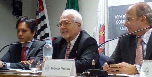 Seminário com especialistas aponta por que está mais fácil comprar imóveis nos Estados Unidos