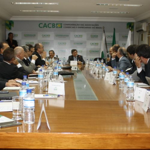 Cooperativas de crédito ganham incentivos para serem implantadas nas Associações Comerciais