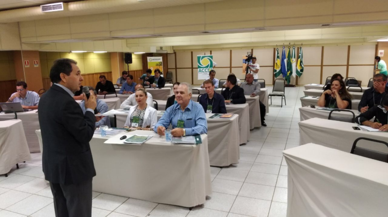 Encontro Estadual fortalece relação entre Facmat e Associações Comerciais