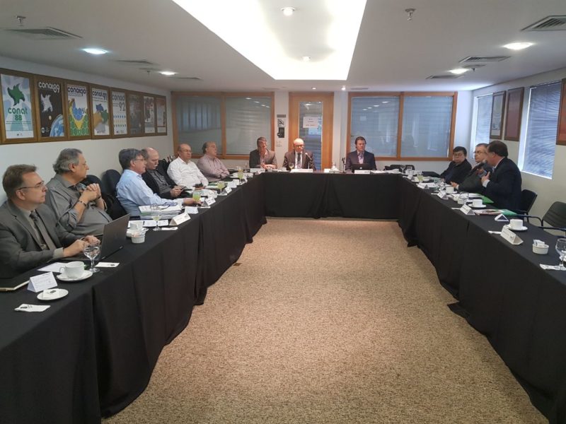 Unecs vai criar uma cartilha sobre a reforma trabalhista para conscientizar o setor de comércio e serviços