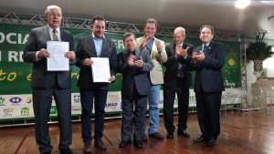 Relator da reforma tributária ministra palestra em encontro da Facmat