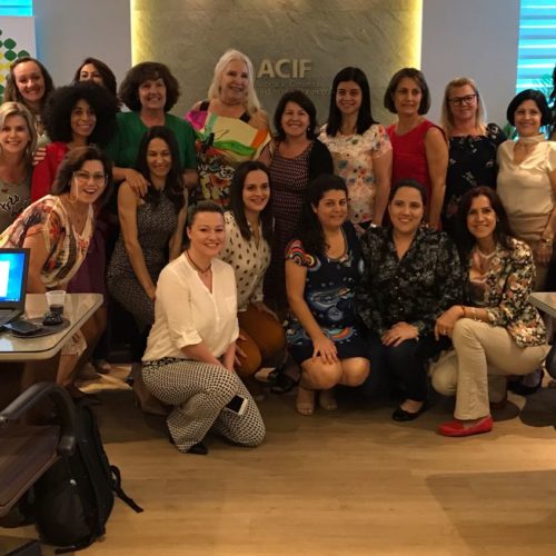 Mulheres empresárias participam de encontro no Paraná