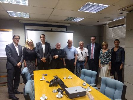 Reunião em São Paulo define equipe e estratégia para Refis