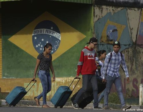 Brasil deixa pacto de migração da ONU