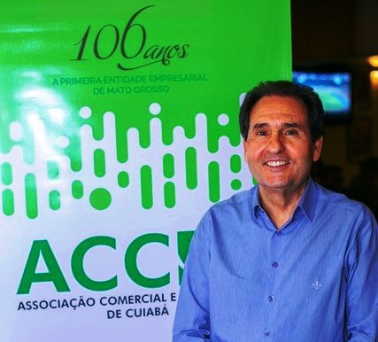 Comércio e serviços geram 50% dos empregos em Mato Grosso