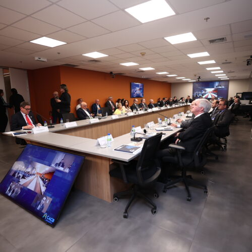CACB encerra 2024 com reunião extraordinária e reforça compromisso com associativismo e Reforma Tributária