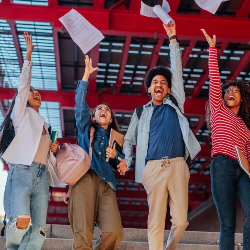 Faculdade do Comércio realiza campanha nacional de matrículas e descontos para associações comerciais